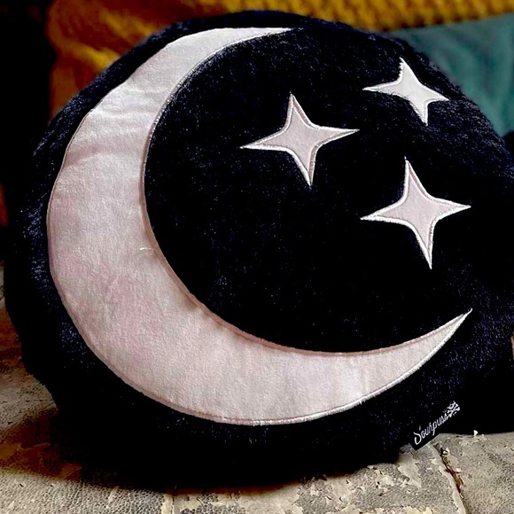 Sourpuss Other - Preloved BLACK WHITE FURRY PLUSH PILLOW CUSHION SOURPUSS sleep dreamy star moon